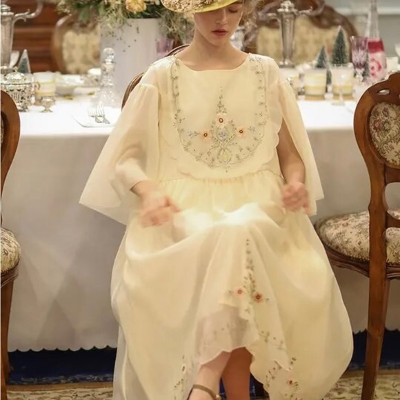 Laura Jeanette 🌷 Victorian Dress & Robe Set.      1Small & 1Medium - Picture 1 of 12